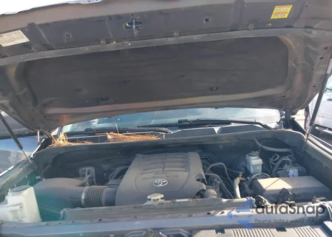 2016 Toyota Tundra Sr5 4.6L V8 z USA, uszkodzony, nr VIN 5TFRM5F10GX108709